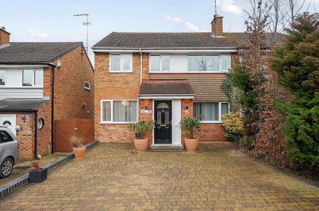 55 Sunningdale Drive