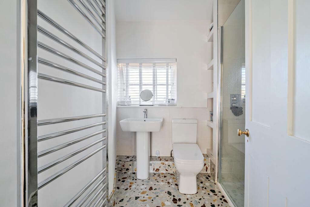 Ensuite Shower Room