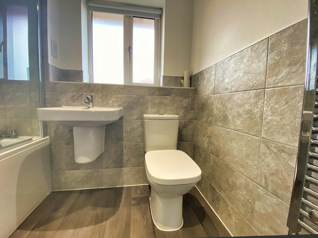 Photo 10-01-2025,...