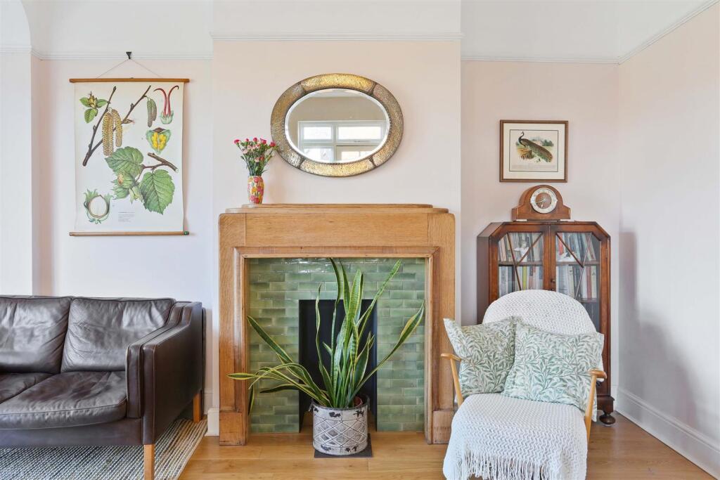 1425609957 -  13.jpg