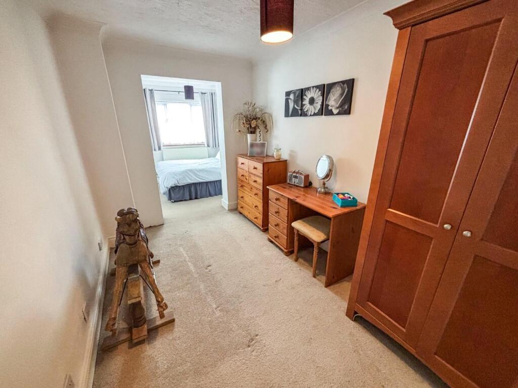 tlc_f2d98253-b45f-4b00-a2df-b9419db505d3_d8fedc1.j