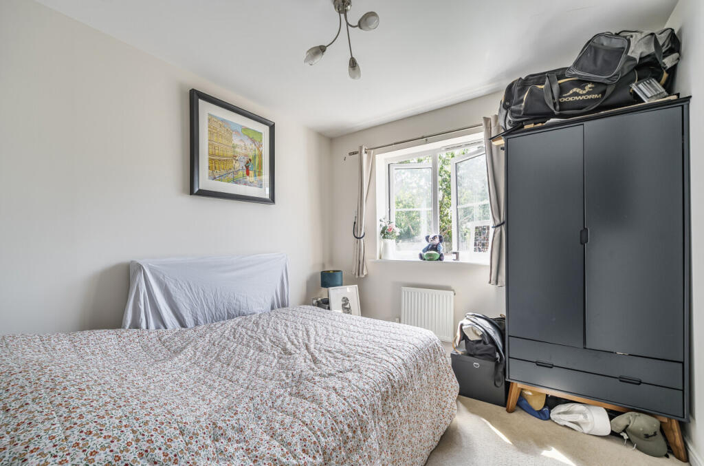 1335695-12-689b26...