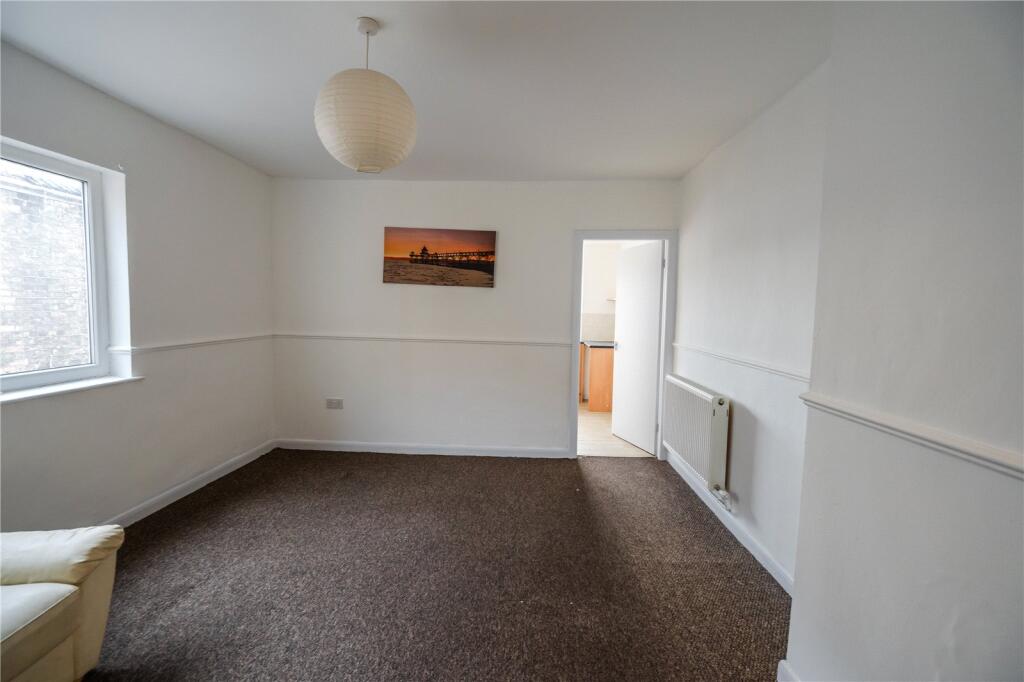 Fff - Living Room