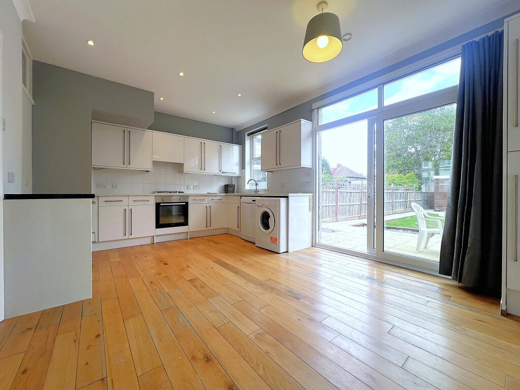 listing_318556_0083_c4517d26