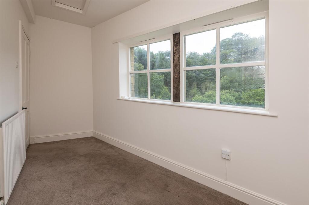 42 - 1 Lower Holme House HX2 6TE.jpg