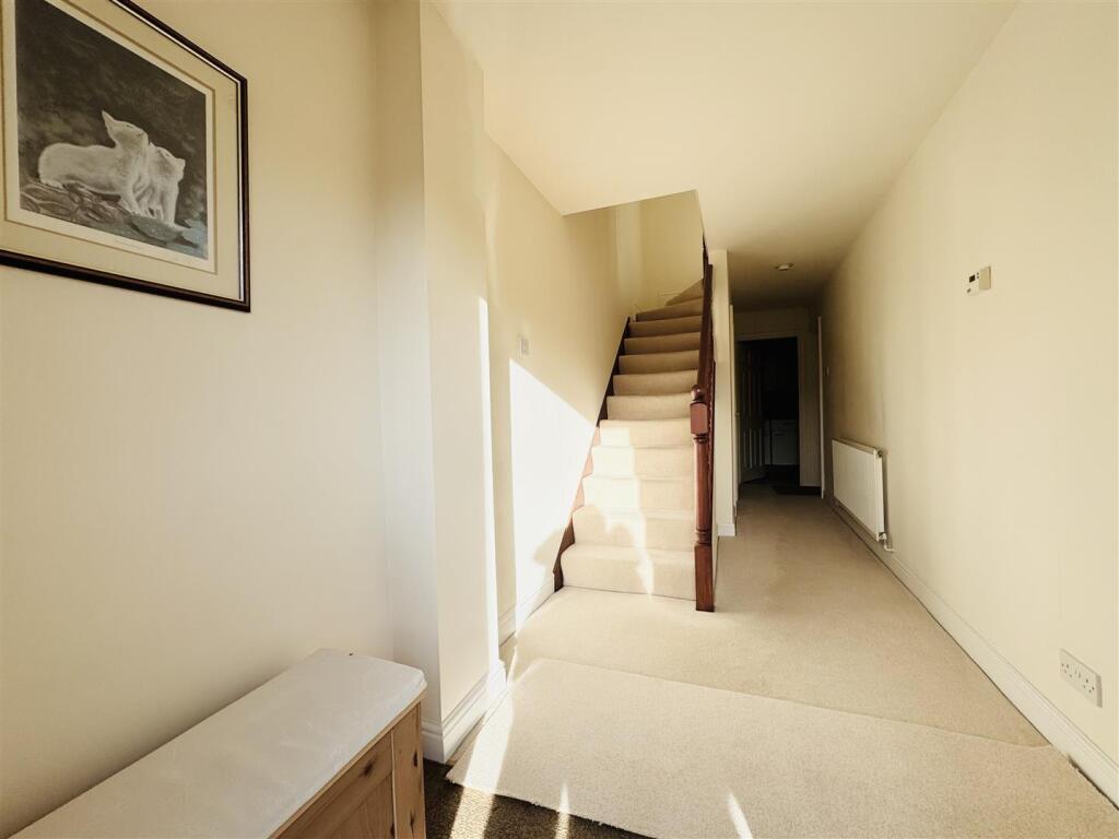 ENTRANCE HALLWAY
