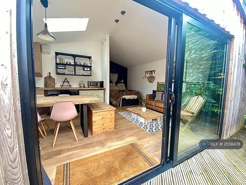 Cabin Open Plan