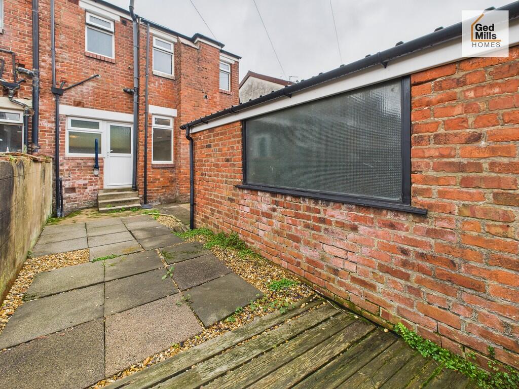 CAM04261G0-PR0104...