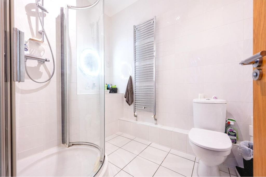 Master En-suite