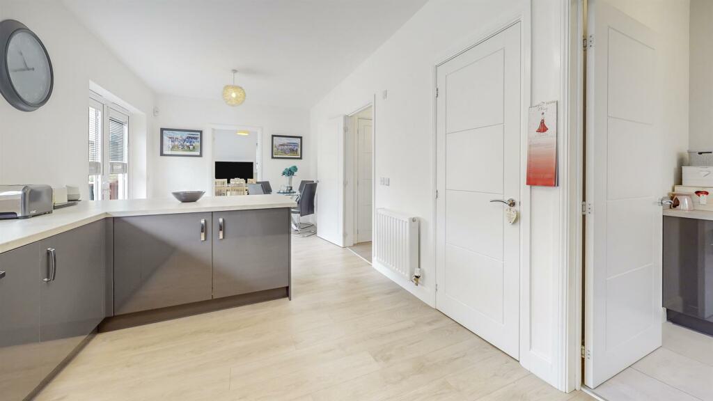 Kitchen Breakfast Room