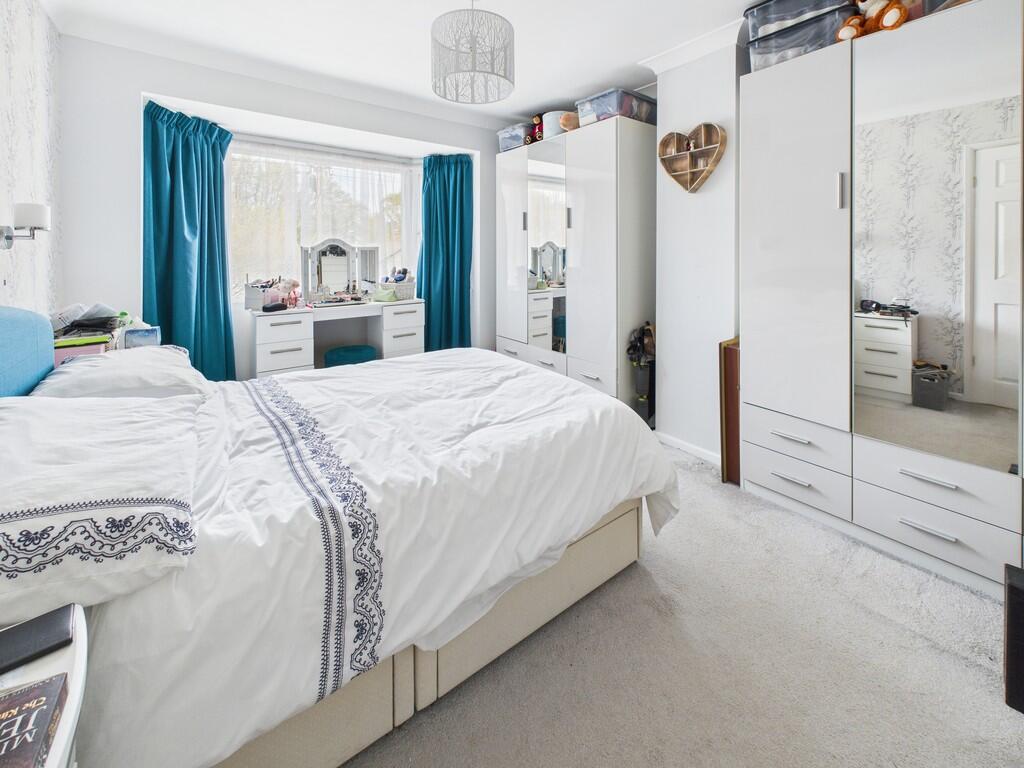 CAM05068G0-PR0014...