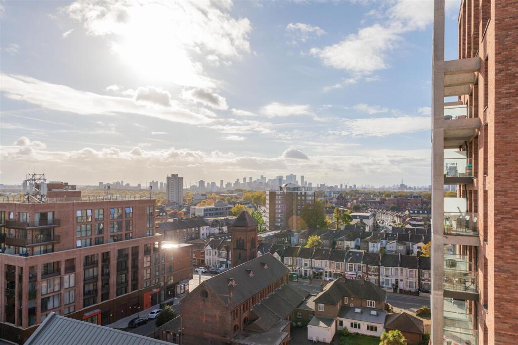 Shipbuilding Way E13