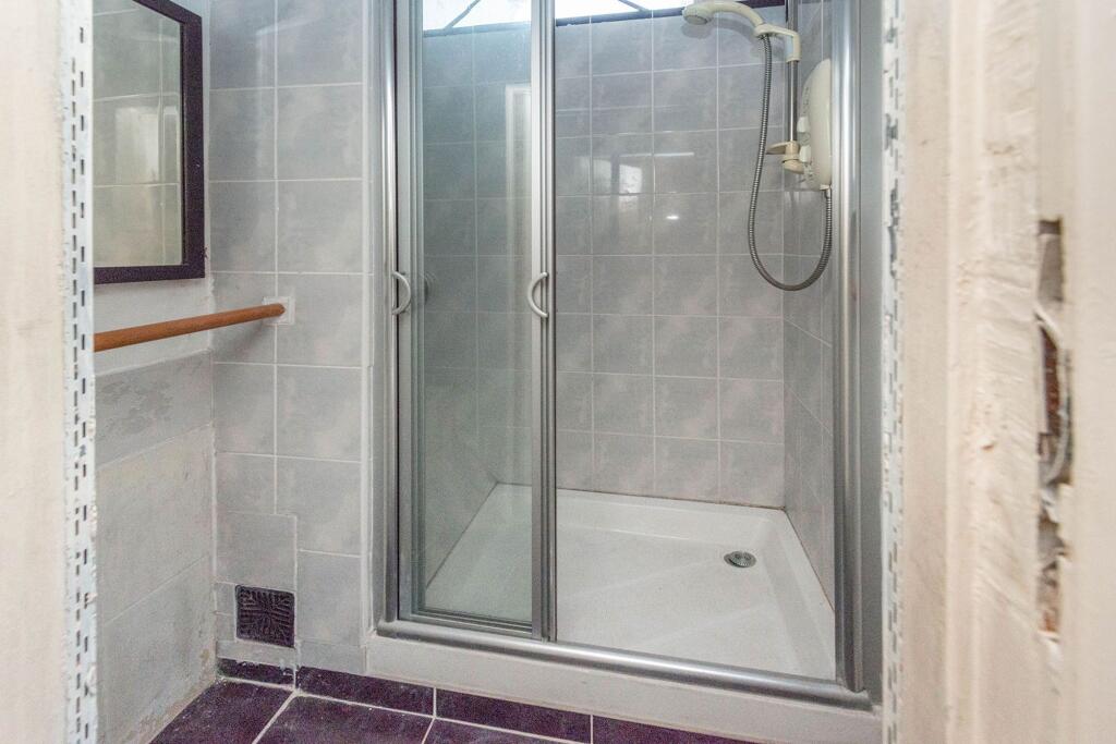 UTILITY WC AND DOWNSTAIRS SHOWER ROOM