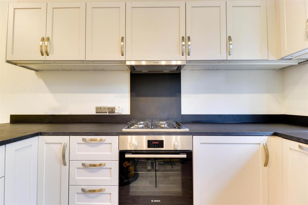 Kitchen 1.2-Edit.jpg