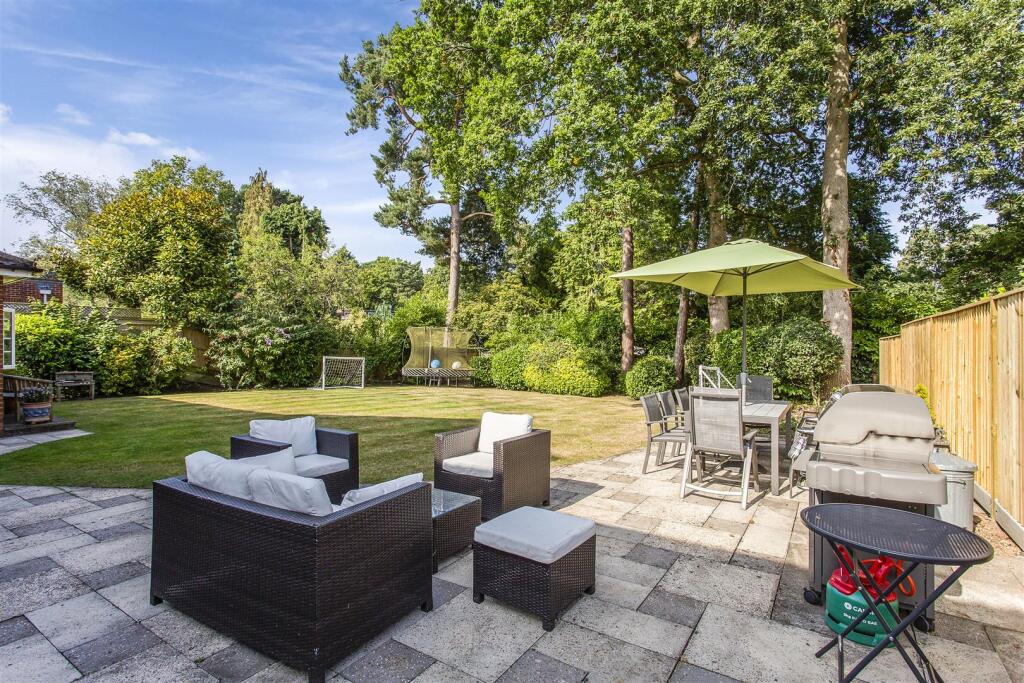 77694_7-The-Poplars-Ascot (91).jpg