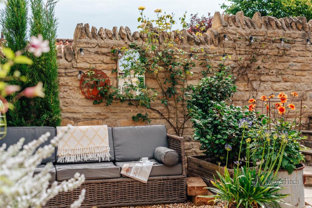 Garden Cottage-64.jpg