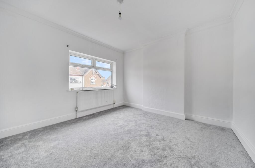 1364182-9-68e507ecb6435