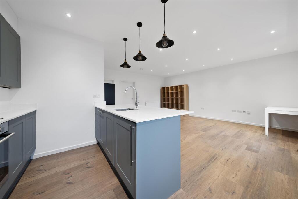 Open Plan Kitchen/Reception Room