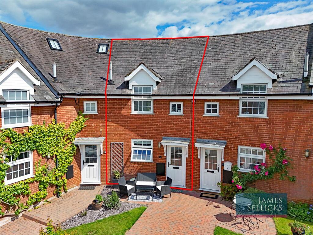 Mowsley Court, Husbands Bosworth