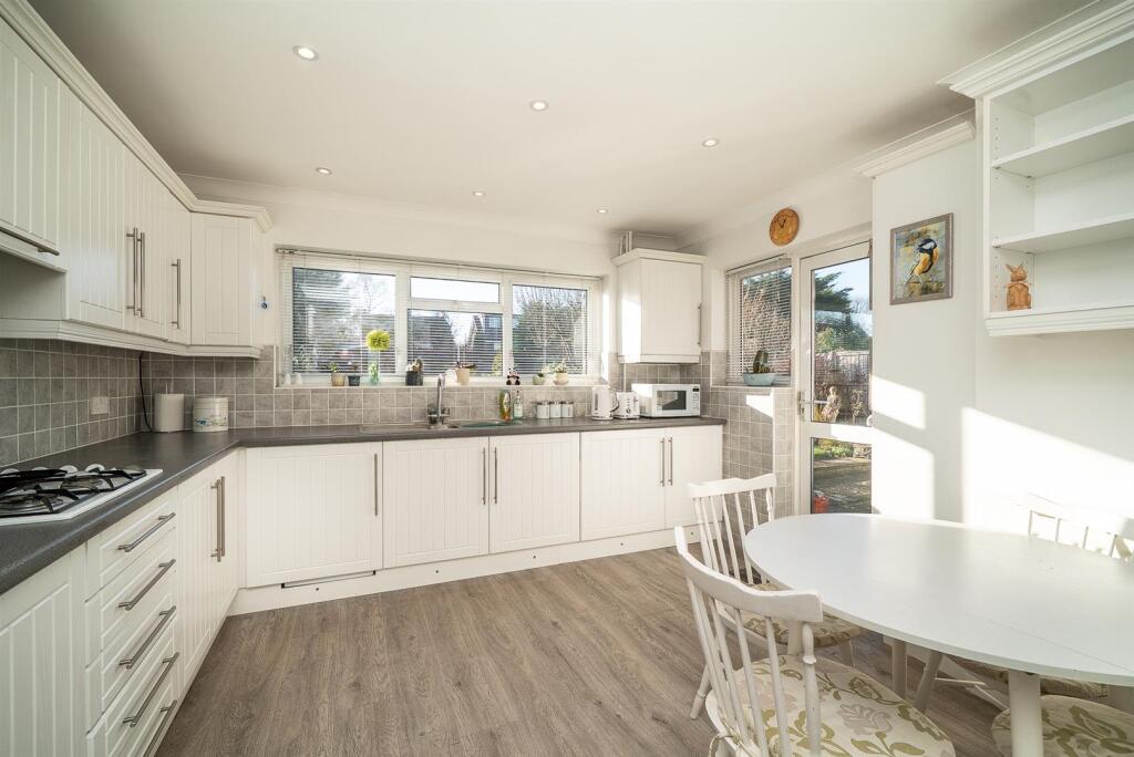 Kitchen 2
