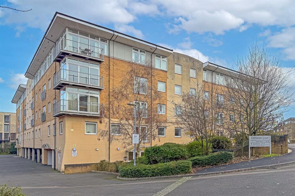 7CenturionCourt-5.jpg