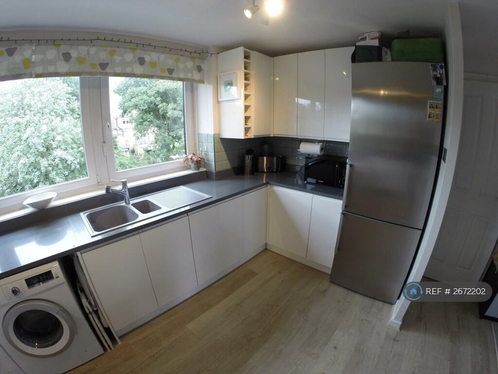 Large Kitchen/Reception Room 