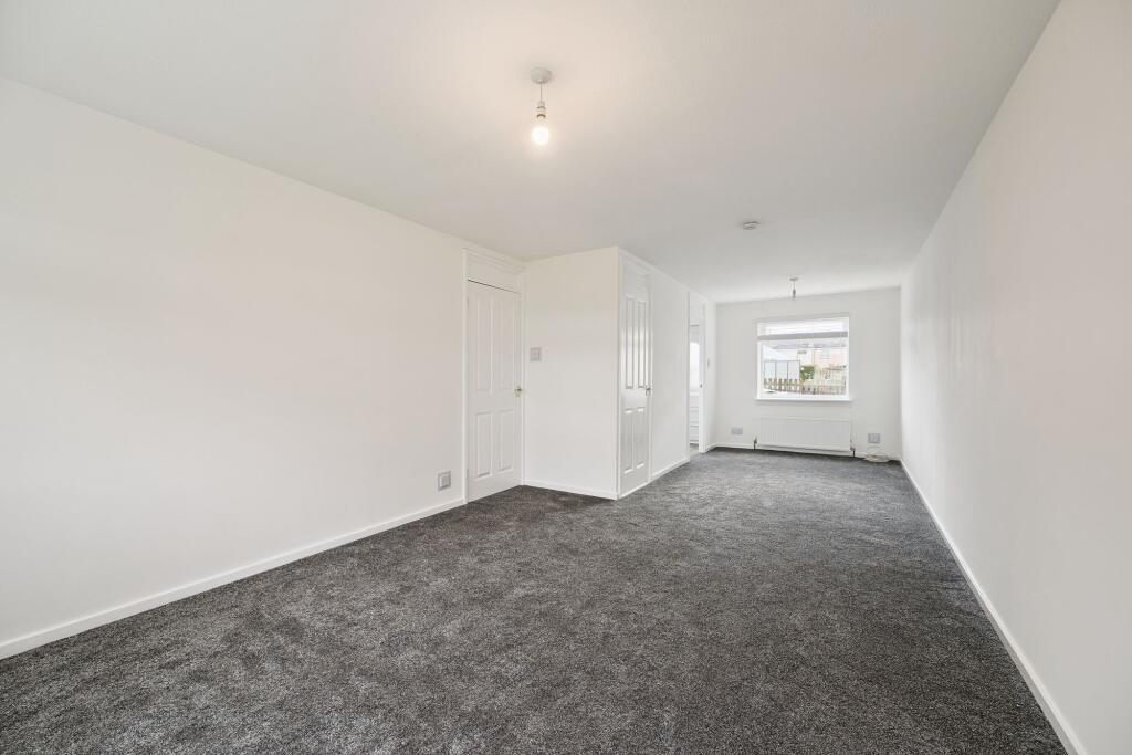 Lounge / Dining Room