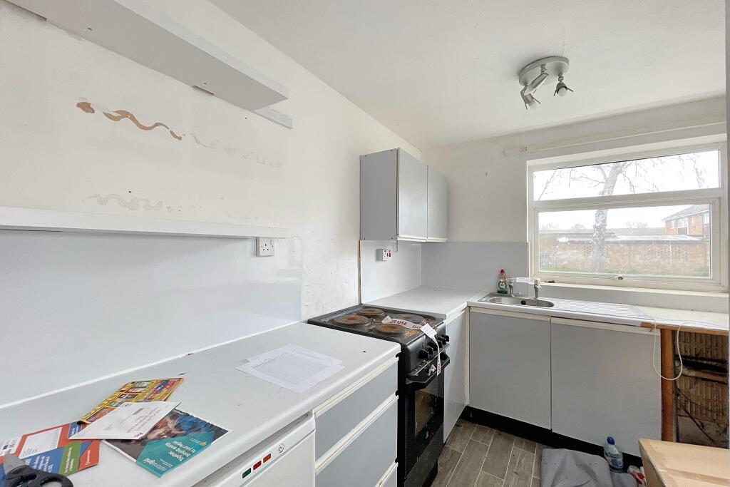 3 Pine Tree Close Bridgwater, TA6 4EQ