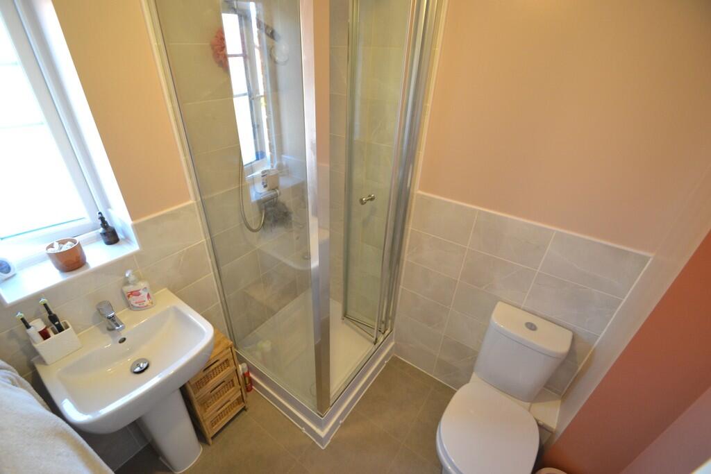 En-Suite Shower R...