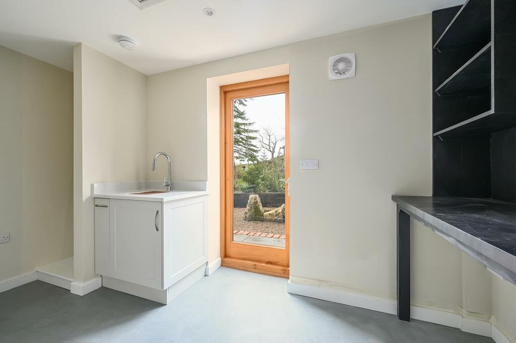 MAYTUM BARN - VANITY LANE - LINTON - MAIDSTONE - M