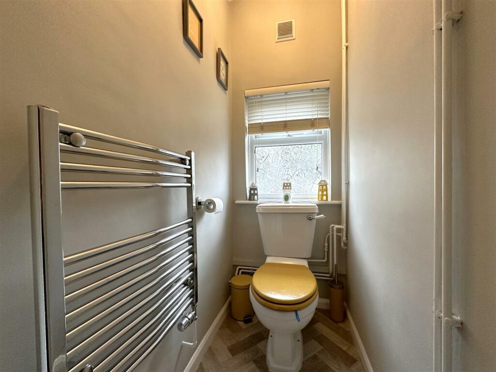 Ground Floor W.C 173