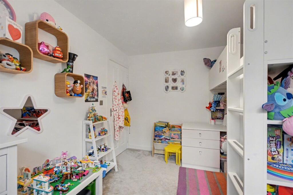 Bedroom 2_2.jpeg