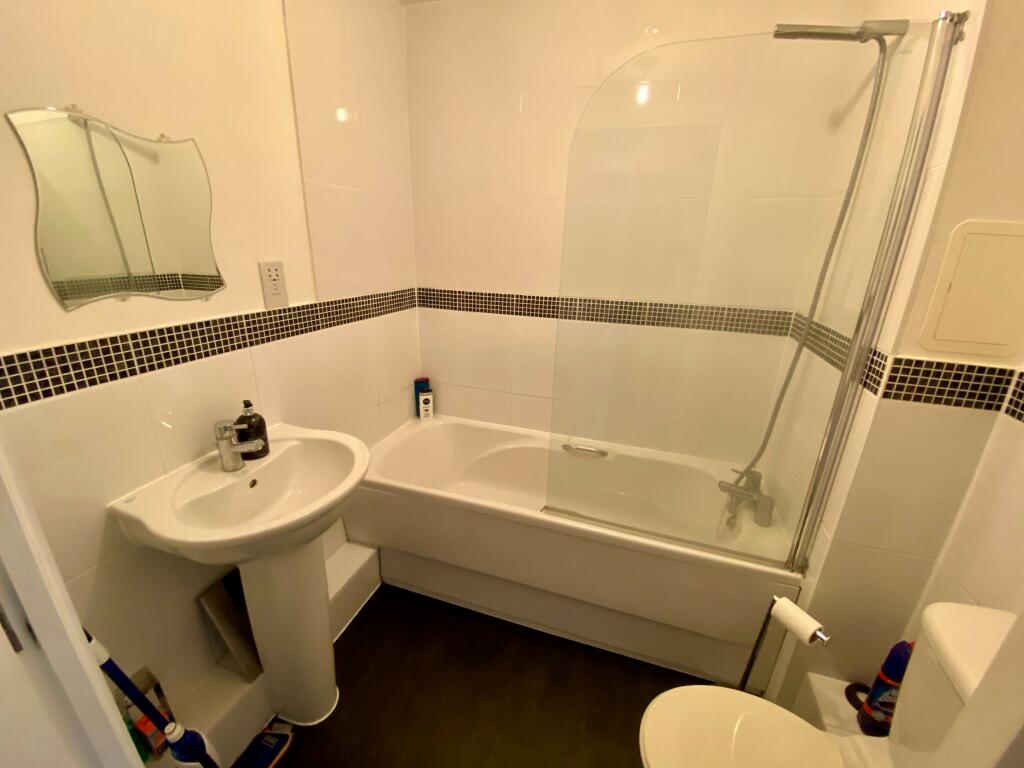 Main Bathroom