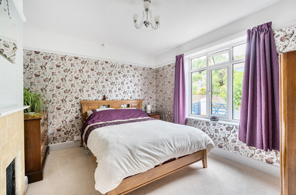 1340136-1-6899e29...