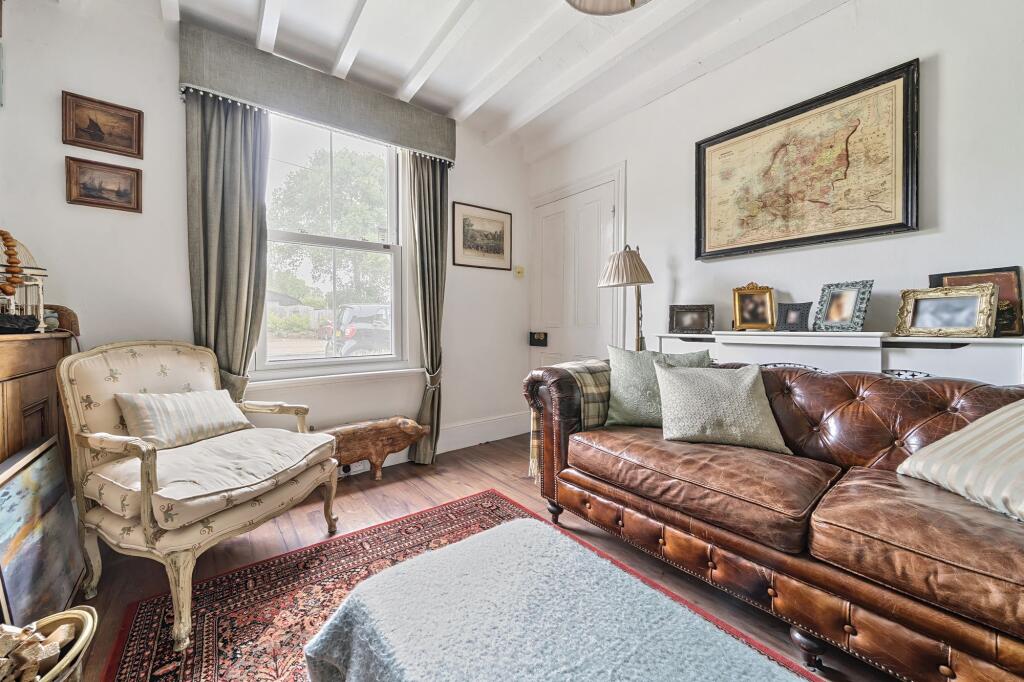 Living Room (1)