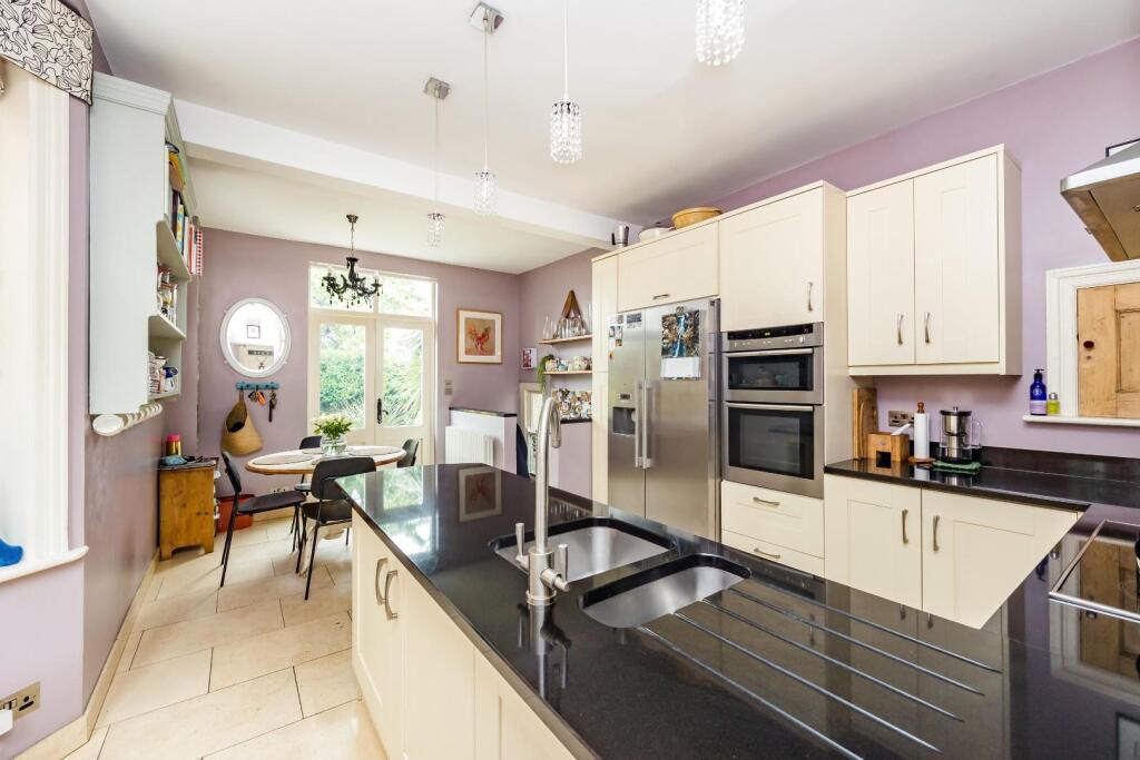 Dyke Road, 282-22.JPG