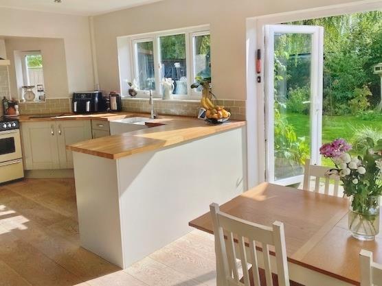Kitchen dining room 4 new.jpg