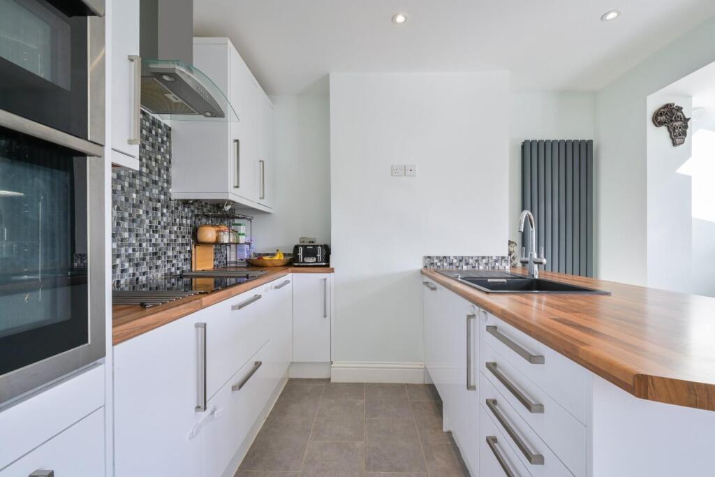 WALSINGHAM GARDENS (8).jpg