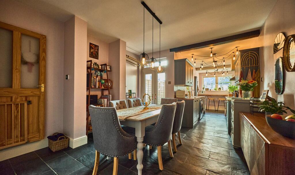 Rear Refitted Open Plan Living/Dining/Kitchen