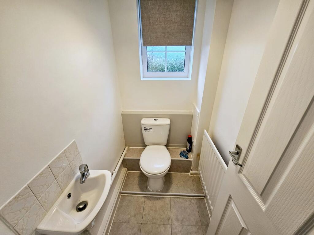 94ad77fc-fe75-4bc7-9f8e-bfef1ff40f40