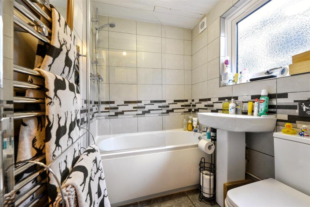 Albert Road Chatham8.JPG