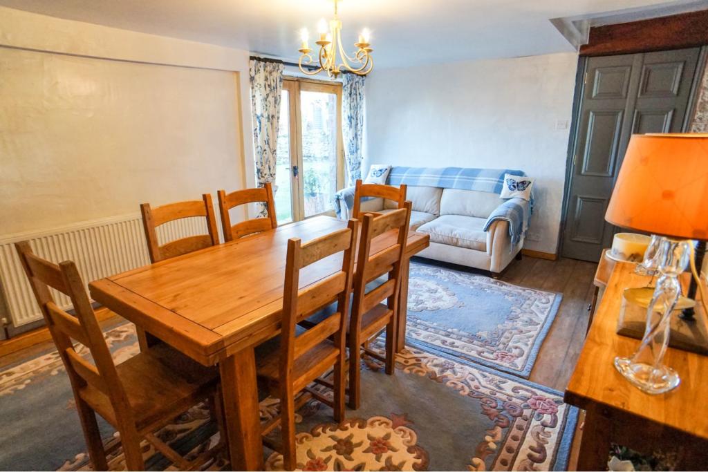Dining / Family Room