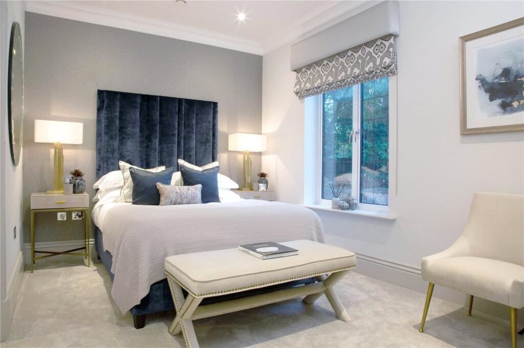 Bedroom Alt