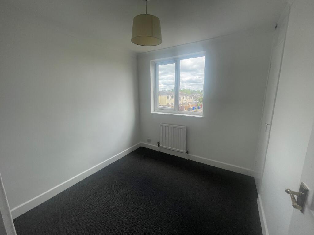 hundon place 8