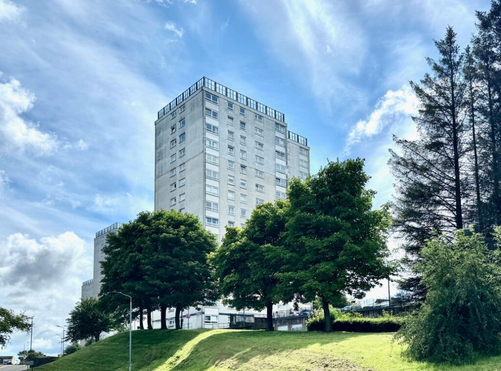 Sadlers Wells Court, Calderwood, East Kilbride, G74