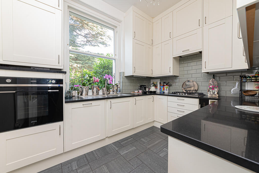 Re-fitted Kitchen