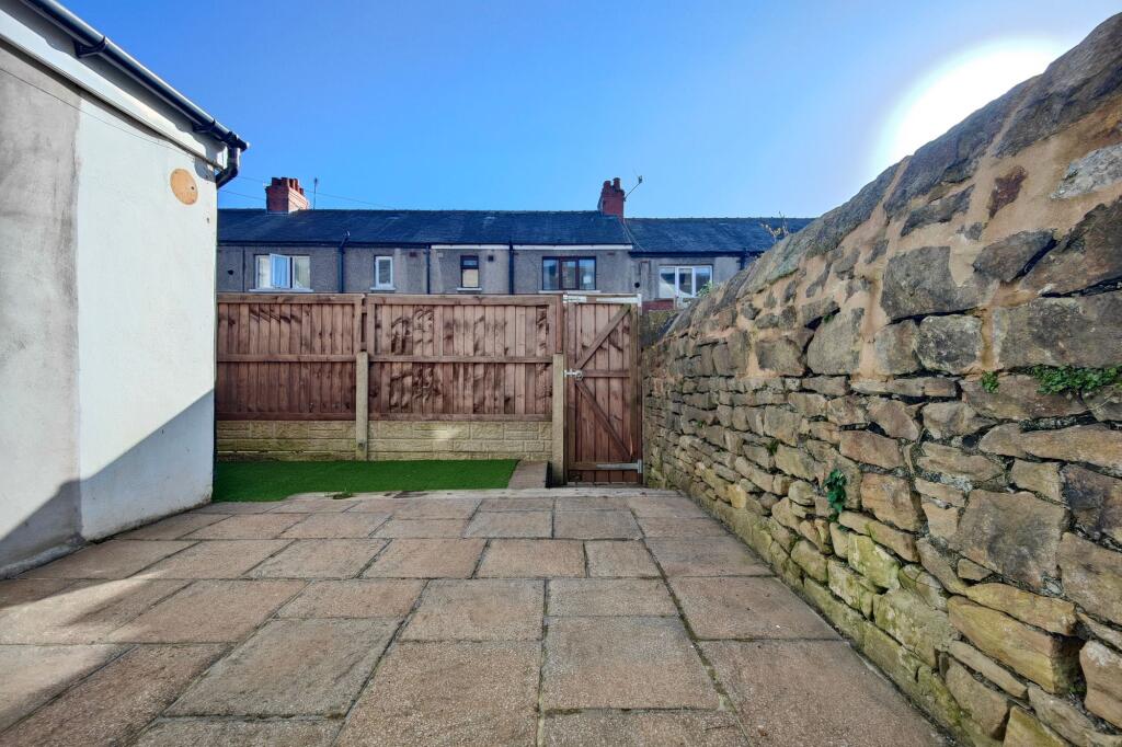 Sunny Rear Garden