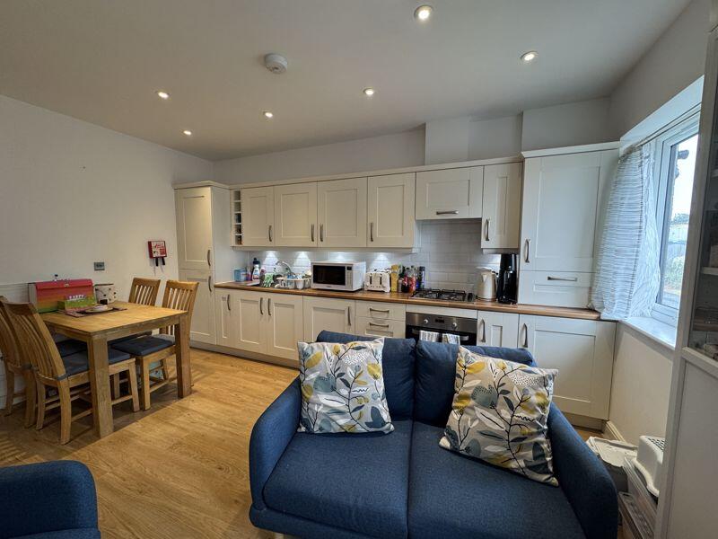 kitchen/dining/living