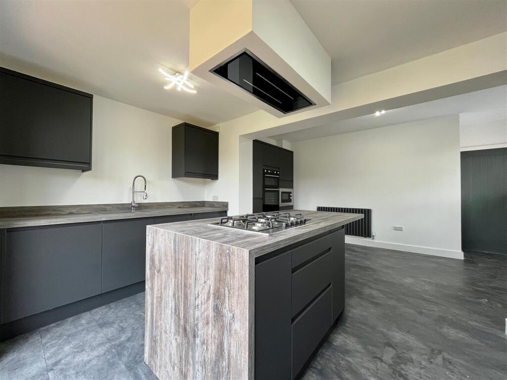 Breakfast Kitchen Aspect 3