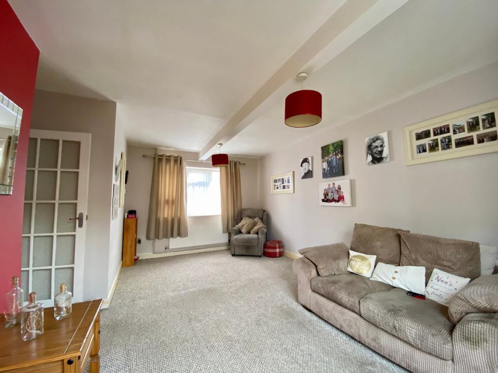 Sitting/Dining Room